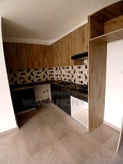 3bdrm Apartment in Gateway Mall for sale - Image 10