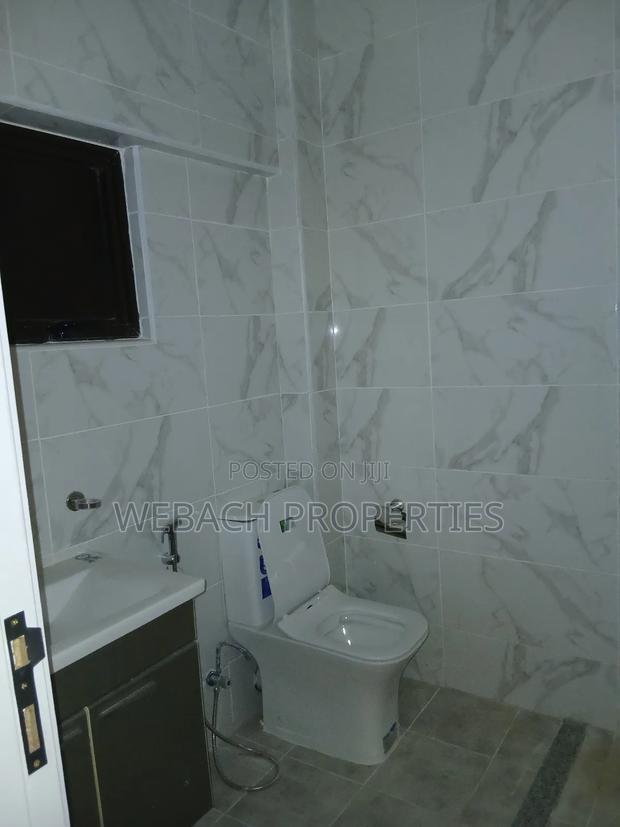 3bdrm Apartment in Gateway Mall for sale