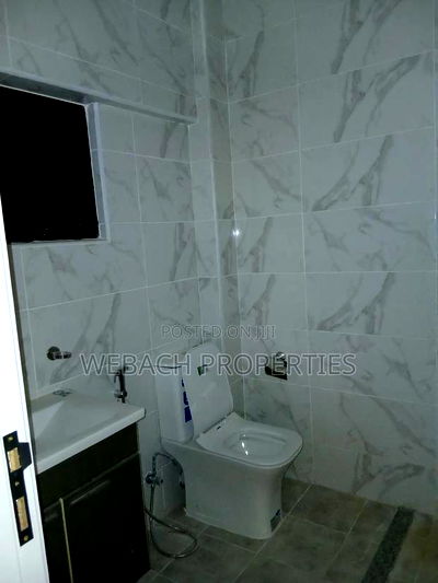 3bdrm Apartment in Gateway Mall for sale - Image 11