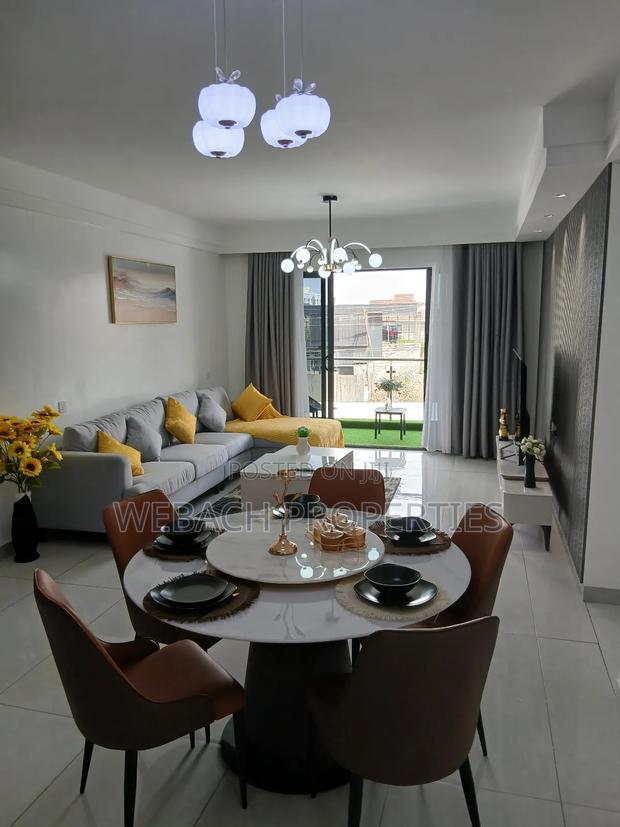 3bdrm Apartment in Gateway Mall for sale
