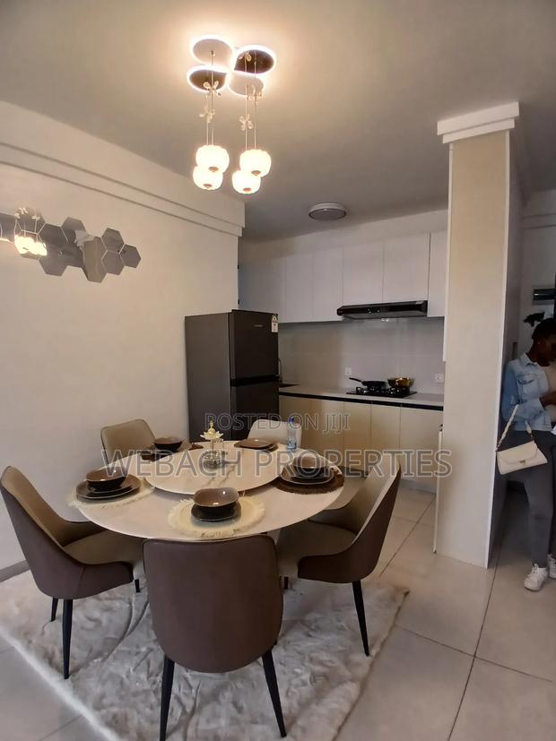 3bdrm Apartment in Gateway Mall for sale