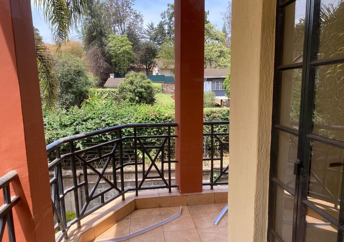 4BR All-Ensuite Townhouse with Flowered Garden - Lavington