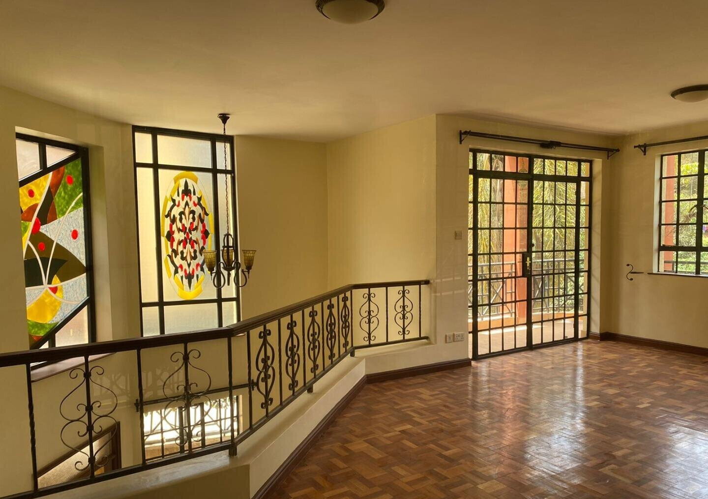 4BR All-Ensuite Townhouse with Flowered Garden - Lavington