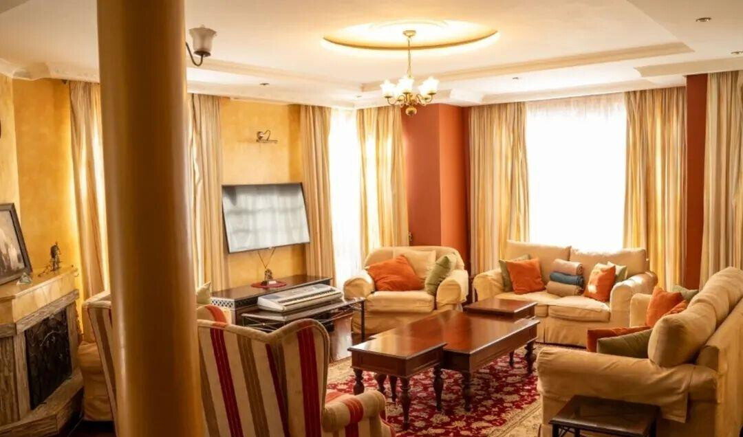 All-Ensuite 5-Bed Townhouse in Lavington Gated Court