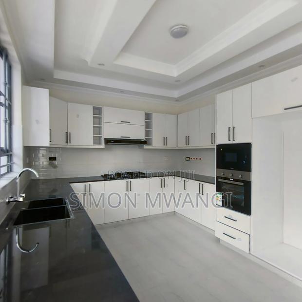 5bdrm Maisonette in Ruiru Mugutha Off for sale