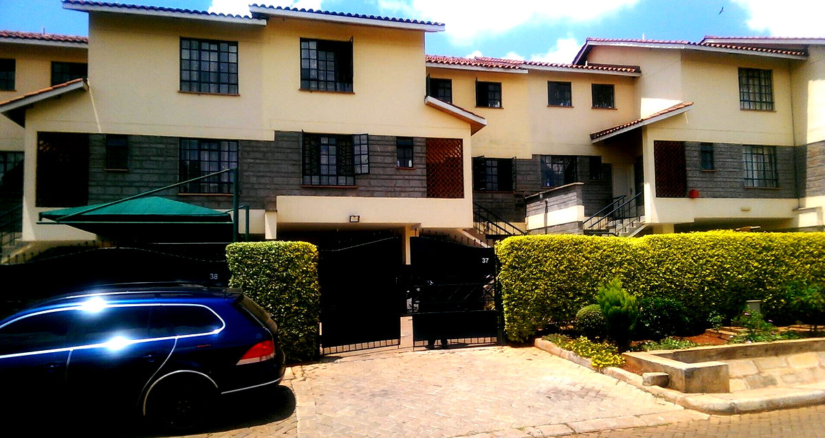 4-Ensuite Townhouse with DSQ & Ample Parking - Loresho