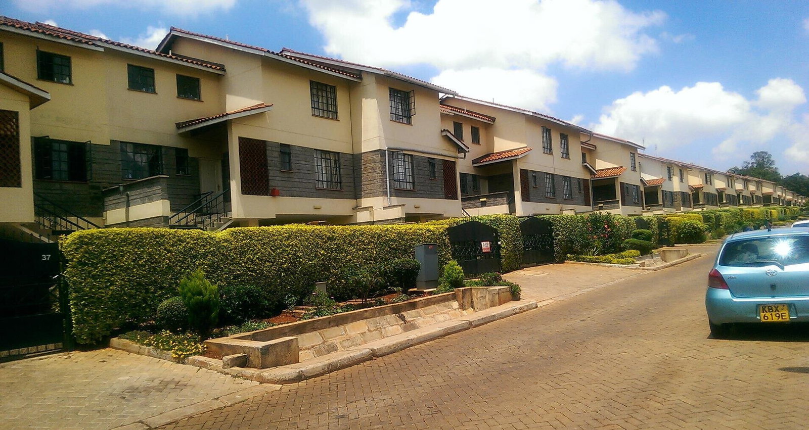 4-Ensuite Townhouse with DSQ & Ample Parking - Loresho