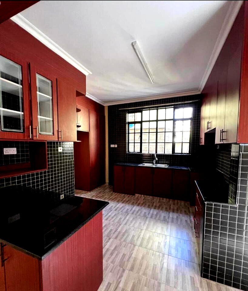 5BR All-Ensuite Townhouse with Borehole & Gated Security - Ngong