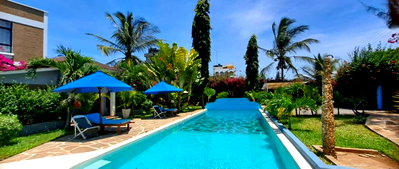 1/2 Acre 4BR Townhouse in Malindi