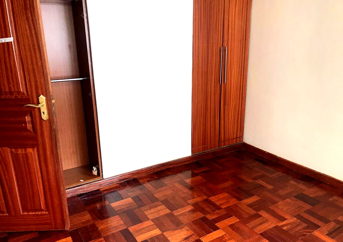 4-Bed Townhouse with Family Room & Fitted Kitchen - Lavington
