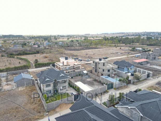 Ready to Build 50*100 in Joska.