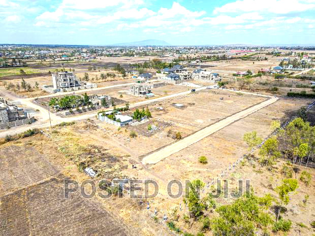 Ready to Build 50*100 in Joska.