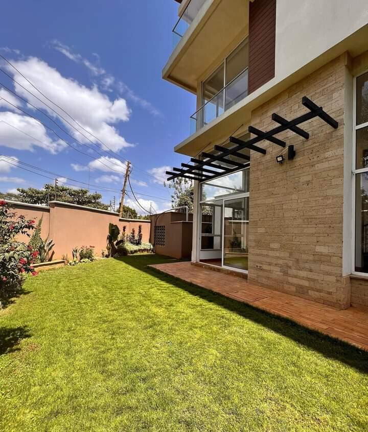 5-Ensuite Townhouse with Clubhouse & Gym - Lavington
