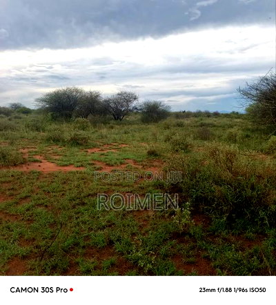 10 Acres 7km Kutoka Kwa Tarmac - Image 4