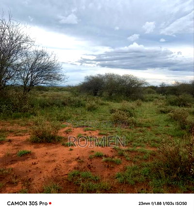 10 Acres 7km Kutoka Kwa Tarmac - Image 2