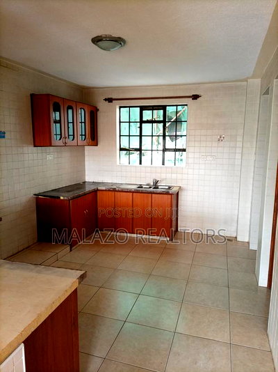 2bdrm Apartment in Pritt Lane, State House Area for sale - Image 8