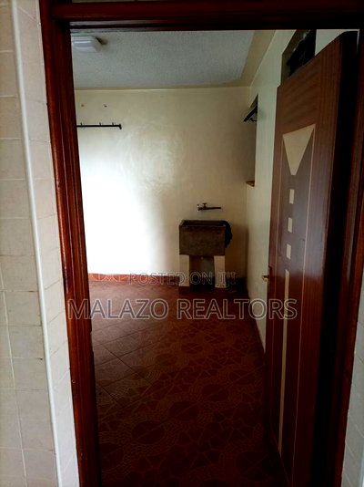 2bdrm Apartment in Pritt Lane, State House Area for sale - Image 11