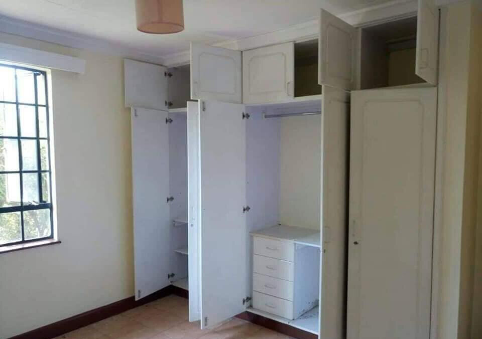 4BR Maisonette with Stream & Terrace in Mature Loresho Estate