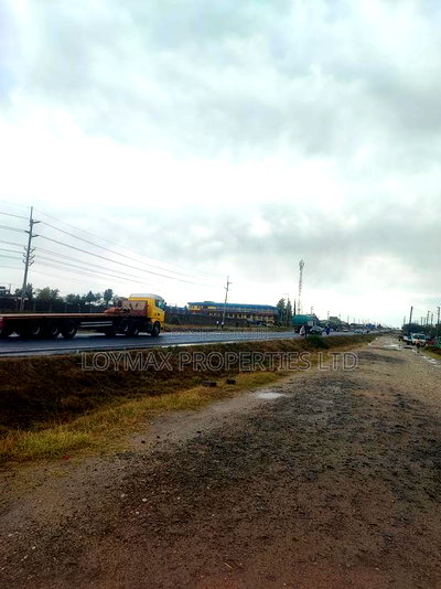 Commercial 1/4 Plot Touching Tarmac in Kitengela - Image 3