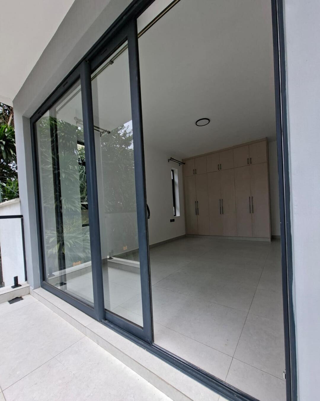 Executive 2BR with Modern Fitted Kitchen & Backup Systems - Westlands