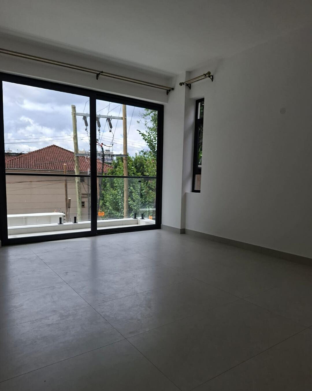 Executive 2BR with Modern Fitted Kitchen & Backup Systems - Westlands