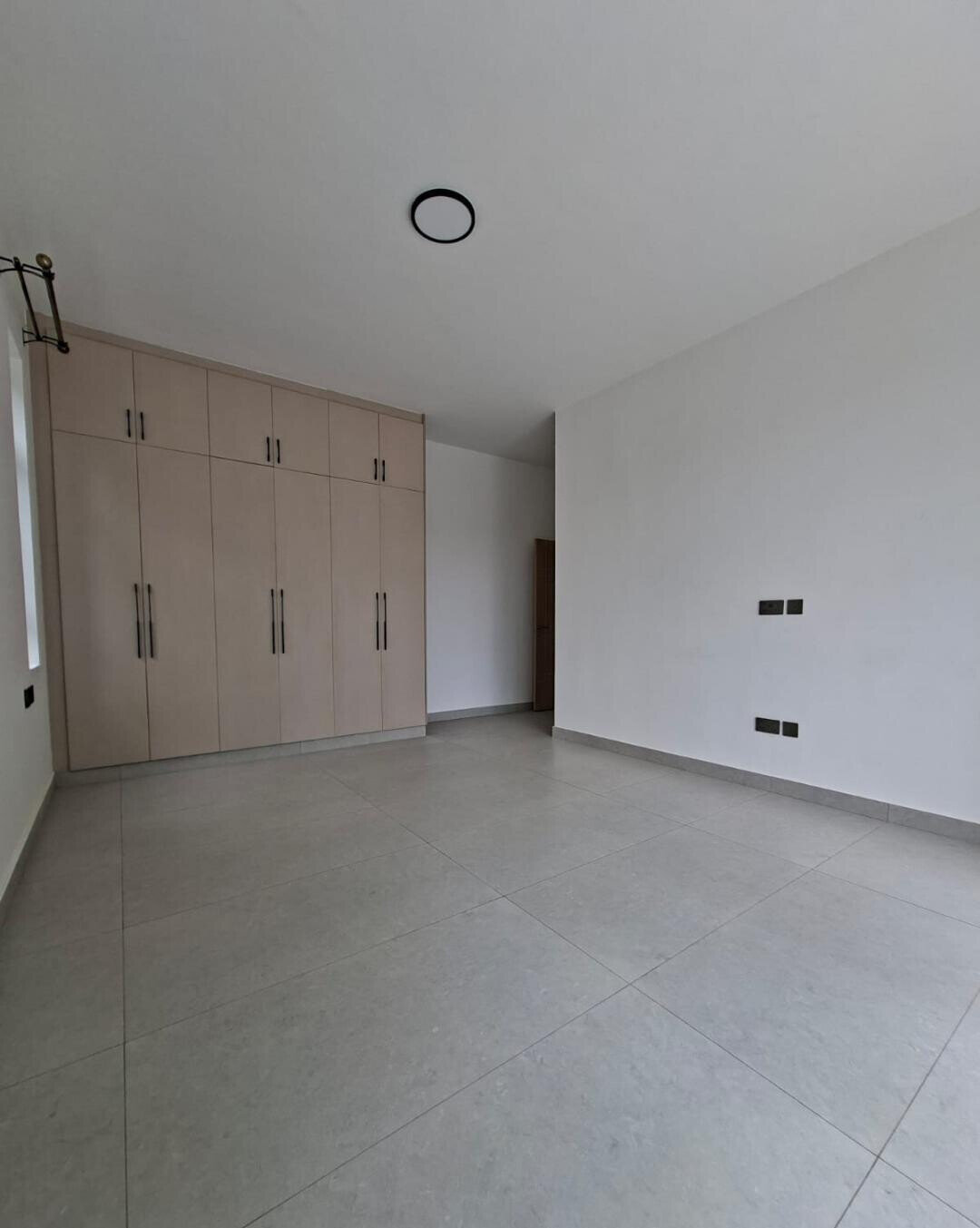 Executive 2BR with Modern Fitted Kitchen & Backup Systems - Westlands