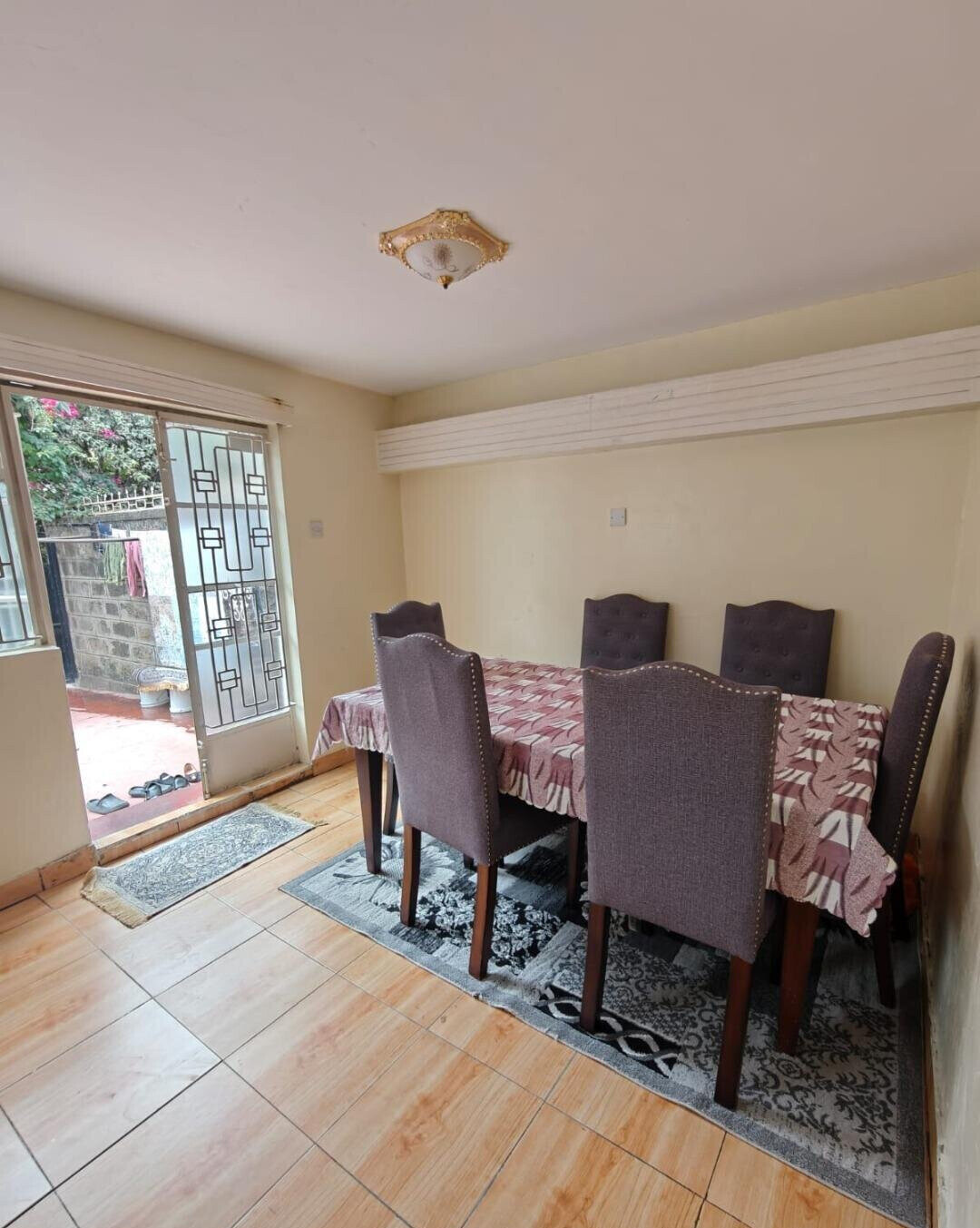 3BR Townhouse with DSQ & Master Ensuite - South C Gated Community