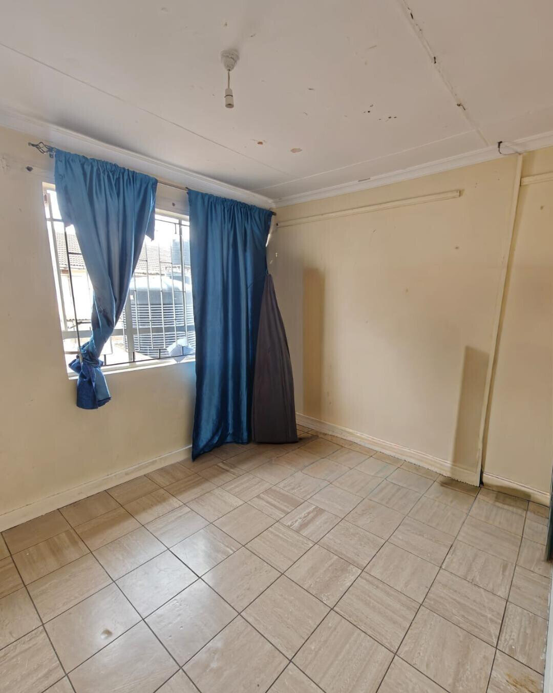 3BR Townhouse with DSQ & Master Ensuite - South C Gated Community
