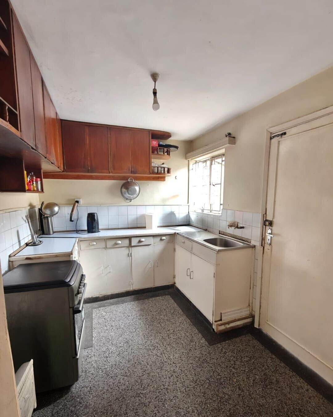 3BR Townhouse with DSQ & Master Ensuite - South C Gated Community
