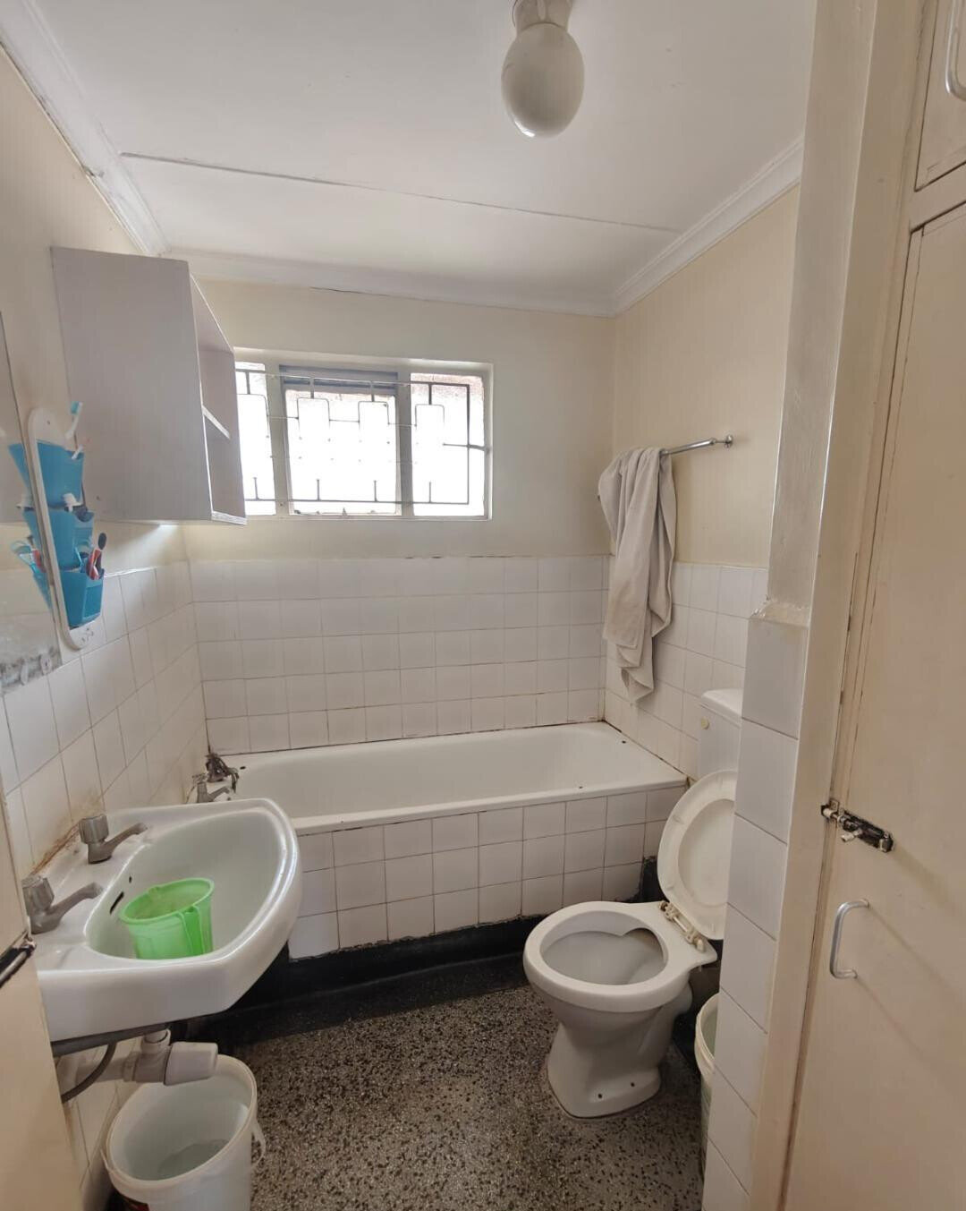 3BR Townhouse with DSQ & Master Ensuite - South C Gated Community