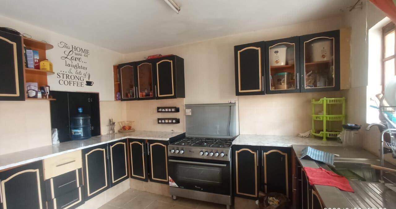 4BR All-Ensuite Maisonette with DSQ & Private Garden - Mombasa Rd