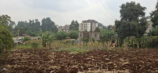 62x100 Available Plot for Sale in Gitaru