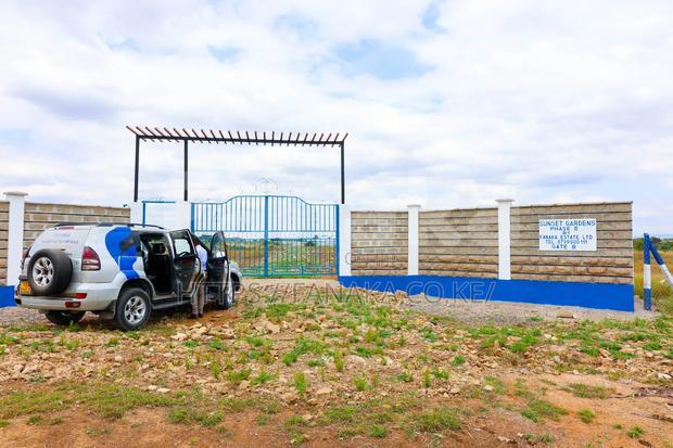 Buy Build in Malaa 1 Hour From CBD