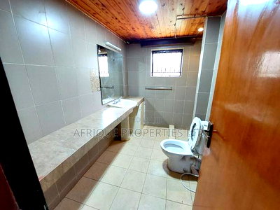 5bdrm Mansion in Runda for rent - Image 8
