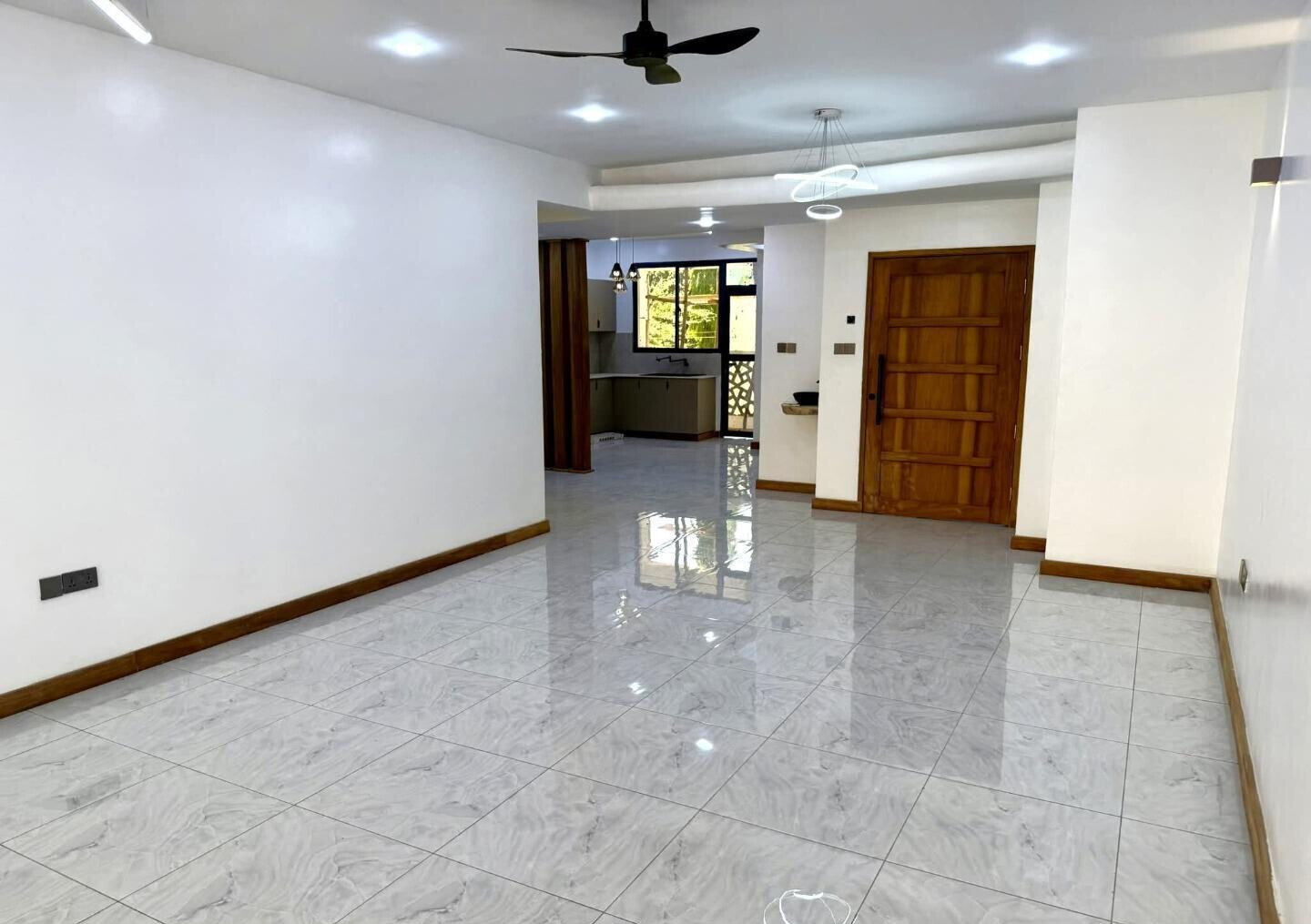 3BR All-Ensuite Apartment with Generator & Gym - Bombolulu, Nyali