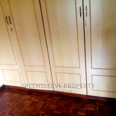 4bdrm Bungalow in Hardy for Rent - Image 8