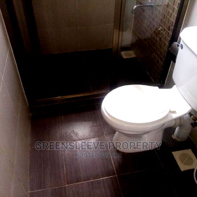 4bdrm Bungalow in Hardy for Rent - Image 10