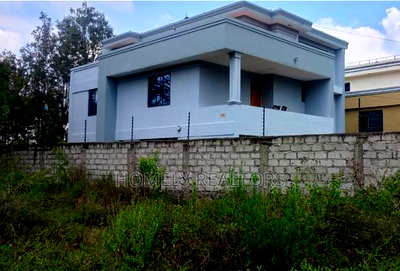 5bdrm Maisonette in Kerarapon, Ngong for sale - Image 3