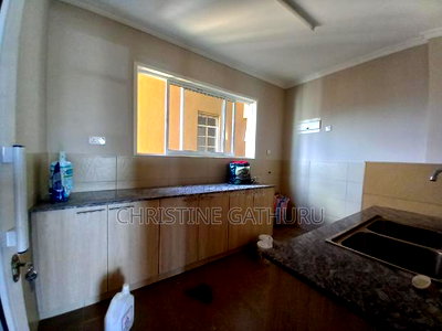 4bdrm Apartment in Riverside for rent - Image 1