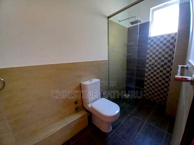 4bdrm Apartment in Riverside for rent