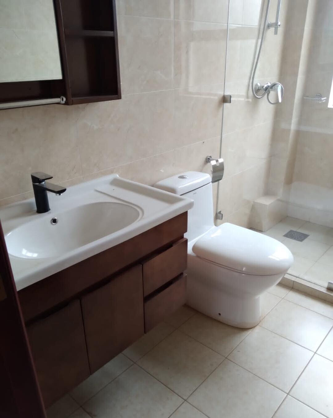 5-Ensuite Townhouse with Perimeter Wall Security - Lavington