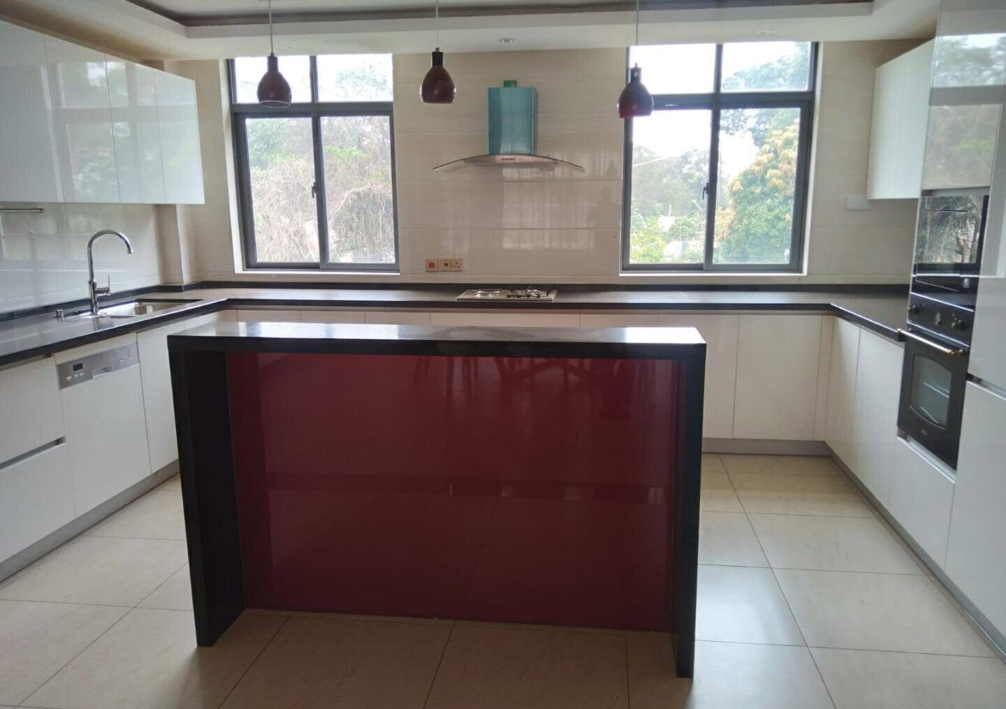 5-Ensuite Townhouse with Perimeter Wall Security - Lavington