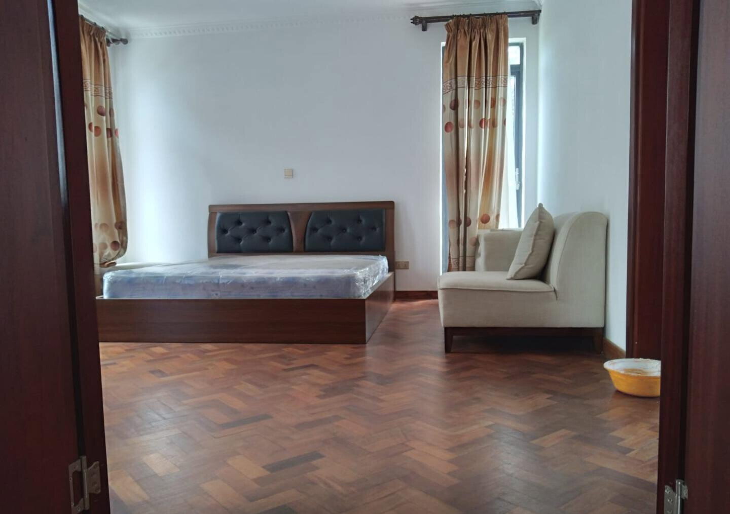 5-Ensuite Townhouse with Perimeter Wall Security - Lavington