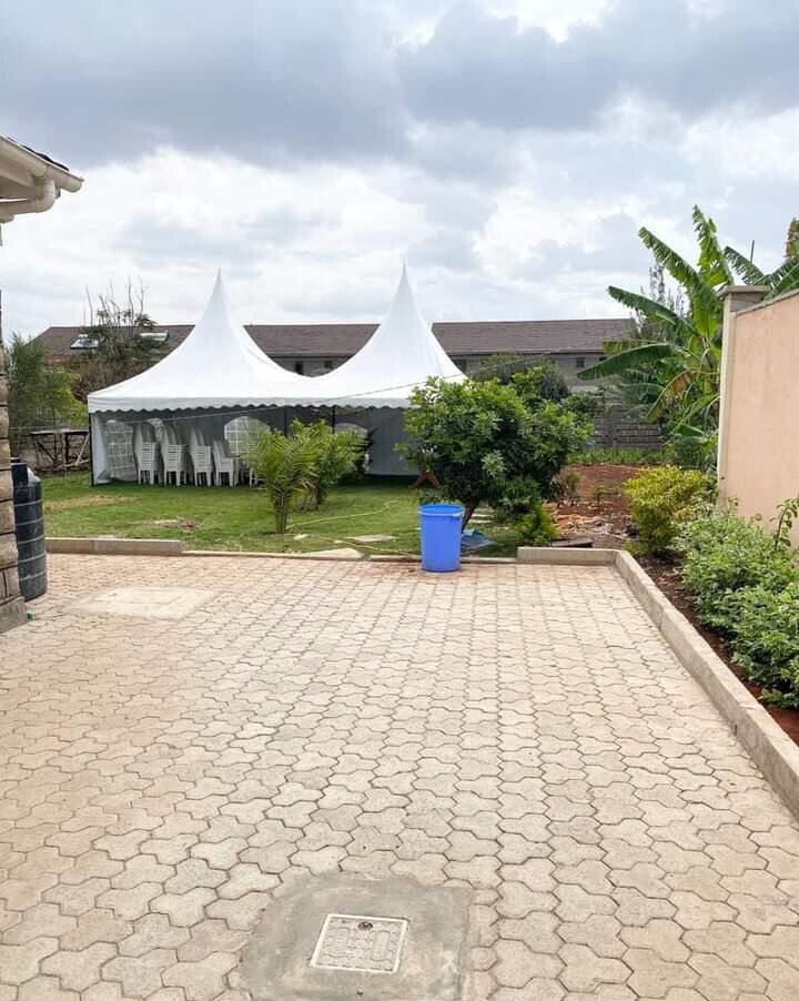 Quarter-Acre Mansion with Mature Garden - Syokimau