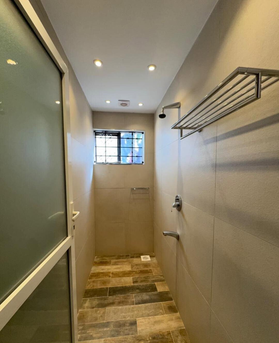 Half Acre 4BR Haven for KSh 350K