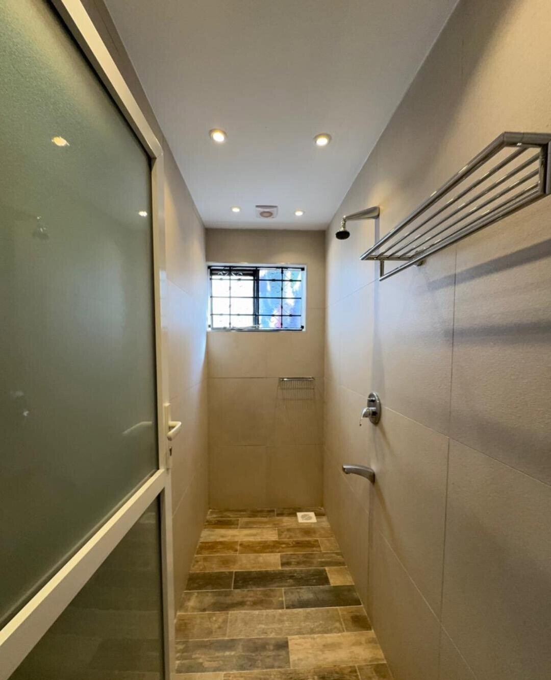Half Acre 4BR Haven for KSh 350K