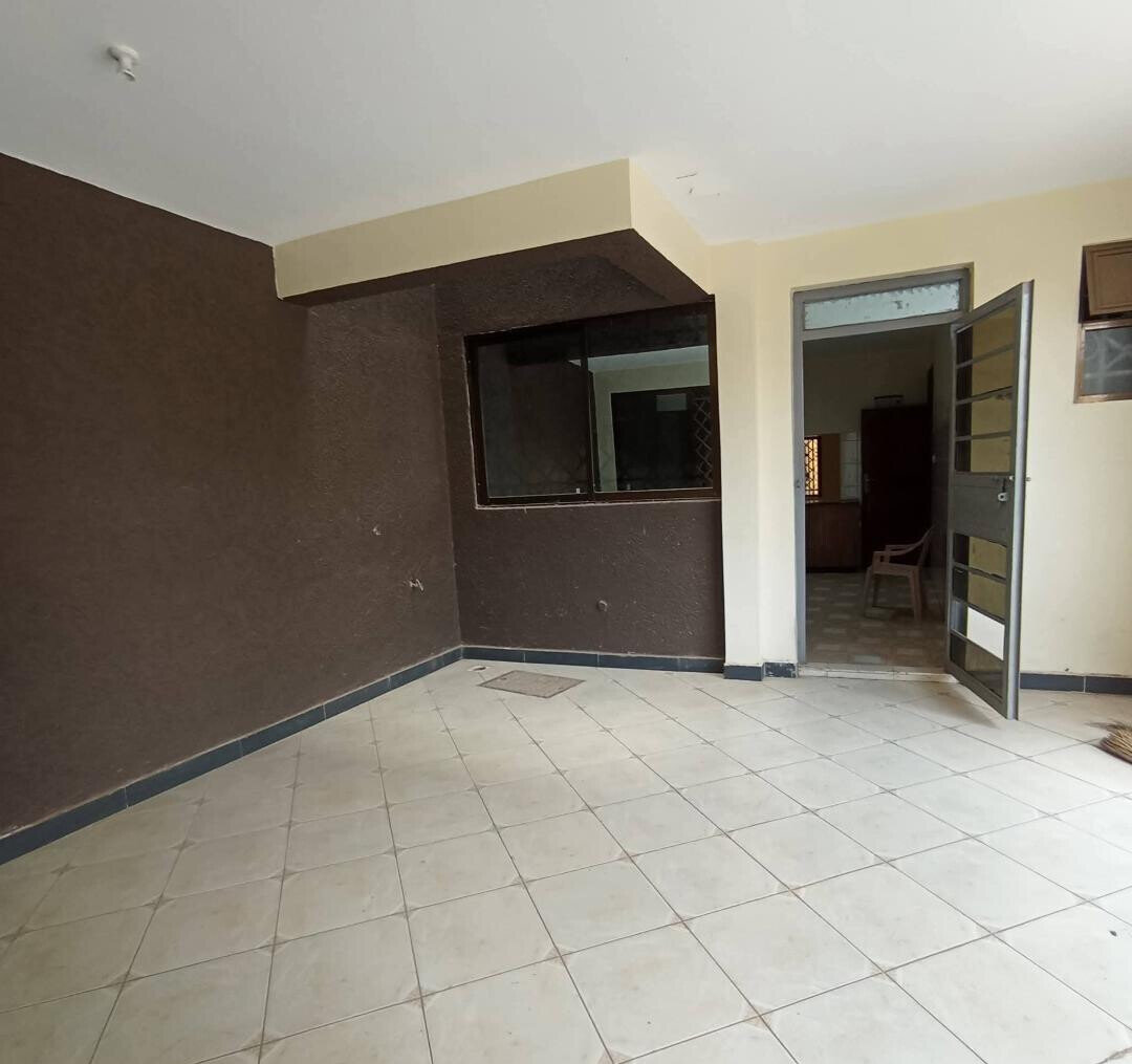 5BR Garden Home with Parking at KSh 75K