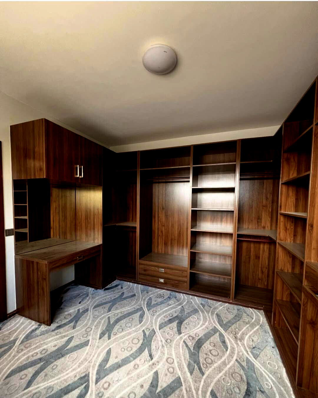 Corner Unit 5-Ensuite Townhouse with Solar - Lavington