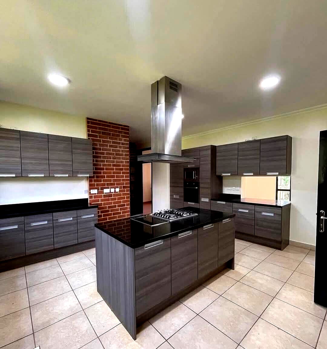 5-Bed Townhouse with Man-Made Dam & DSQ on Half-Acre – Karen
