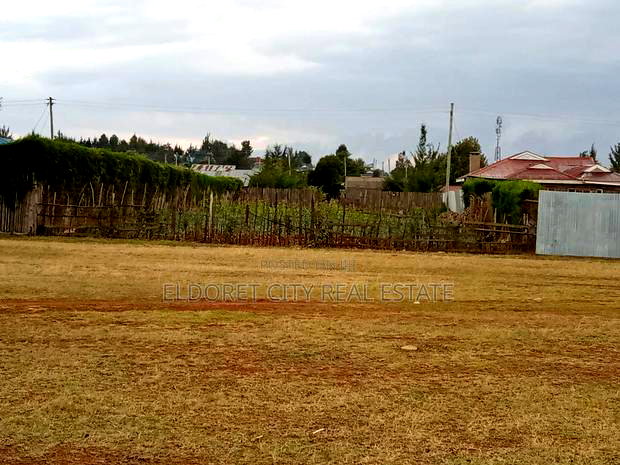 1/4 Plot Kipkorgot With Title